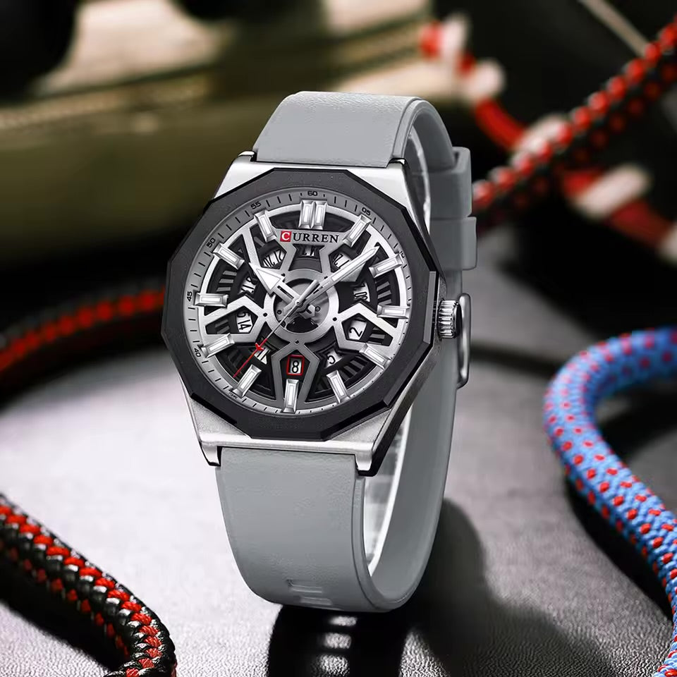 Curren 8437